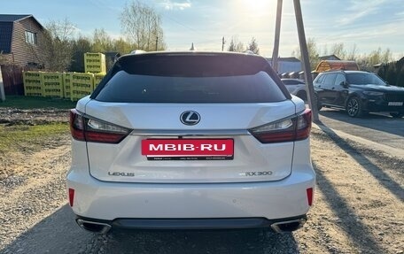 Lexus RX IV рестайлинг, 2018 год, 4 850 000 рублей, 6 фотография