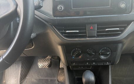 Volkswagen Polo VI (EU Market), 2021 год, 950 000 рублей, 15 фотография