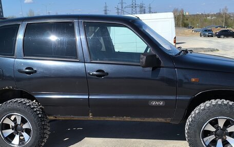 Chevrolet Niva I рестайлинг, 2006 год, 500 000 рублей, 3 фотография