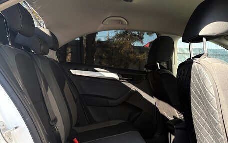 Skoda Rapid I, 2017 год, 930 000 рублей, 6 фотография