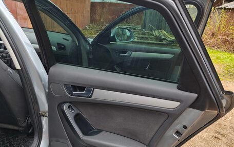 Audi A4, 2008 год, 900 000 рублей, 13 фотография