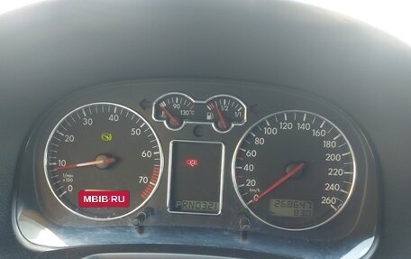 Volkswagen Bora, 2003 год, 350 000 рублей, 5 фотография