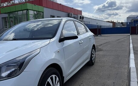 KIA Rio IV, 2020 год, 1 270 000 рублей, 2 фотография