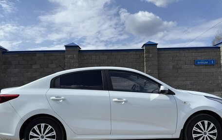 KIA Rio IV, 2020 год, 1 270 000 рублей, 5 фотография