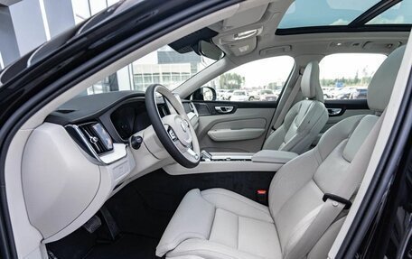 Volvo XC60 II, 2025 год, 8 500 000 рублей, 9 фотография