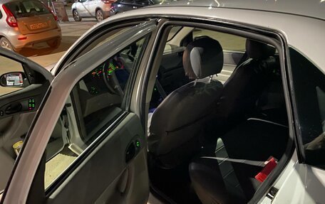 Ford Focus IV, 2004 год, 320 000 рублей, 10 фотография