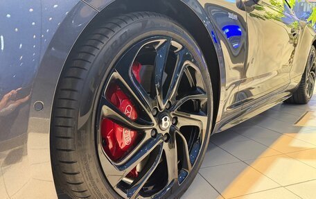 Bentley Continental GT, 2024 год, 29 600 000 рублей, 12 фотография