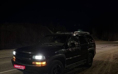 Chevrolet Tahoe II, 2002 год, 900 000 рублей, 2 фотография