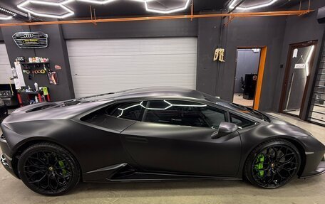 Lamborghini Huracán, 2019 год, 25 000 000 рублей, 4 фотография
