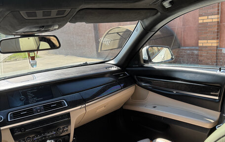 BMW 7 серия, 2011 год, 1 880 000 рублей, 31 фотография