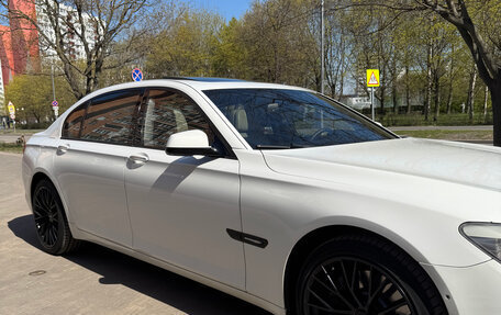 BMW 7 серия, 2011 год, 1 880 000 рублей, 38 фотография