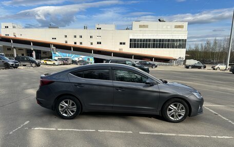 Hyundai Elantra VI рестайлинг, 2019 год, 1 350 000 рублей, 4 фотография