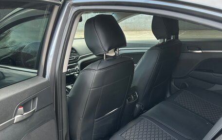 Hyundai Elantra VI рестайлинг, 2019 год, 1 350 000 рублей, 14 фотография