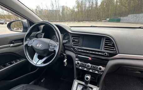 Hyundai Elantra VI рестайлинг, 2019 год, 1 350 000 рублей, 16 фотография