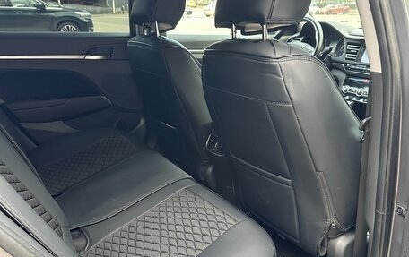 Hyundai Elantra VI рестайлинг, 2019 год, 1 350 000 рублей, 13 фотография
