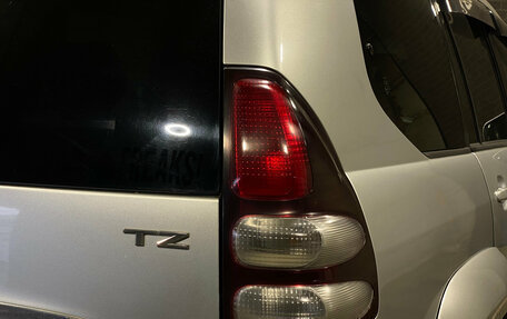 Toyota Land Cruiser Prado 120 рестайлинг, 2003 год, 1 350 000 рублей, 8 фотография