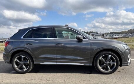 Audi Q3, 2022 год, 2 090 000 рублей, 5 фотография