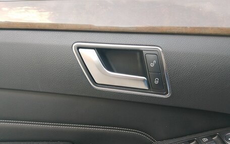 Mercedes-Benz E-Класс, 2013 год, 2 300 000 рублей, 10 фотография