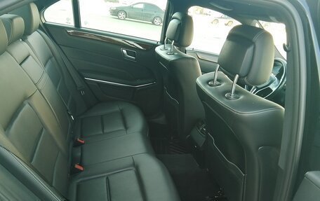 Mercedes-Benz E-Класс, 2013 год, 2 300 000 рублей, 34 фотография