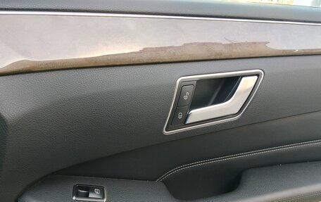 Mercedes-Benz E-Класс, 2013 год, 2 300 000 рублей, 26 фотография