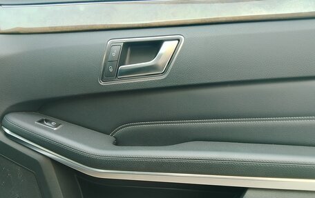 Mercedes-Benz E-Класс, 2013 год, 2 300 000 рублей, 27 фотография