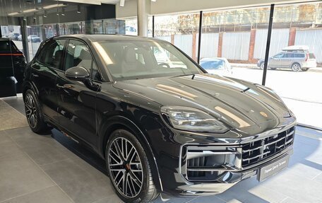 Porsche Cayenne III, 2025 год, 27 240 000 рублей, 2 фотография