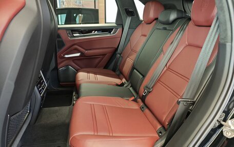 Porsche Cayenne III, 2025 год, 27 240 000 рублей, 12 фотография