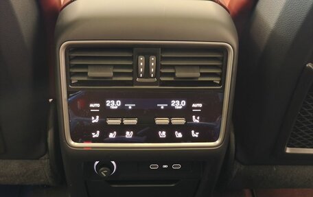 Porsche Cayenne III, 2025 год, 27 240 000 рублей, 21 фотография