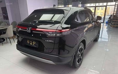 Honda Vezel, 2023 год, 2 120 000 рублей, 6 фотография