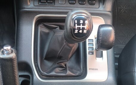 Mitsubishi Pajero III рестайлинг, 2004 год, 1 550 000 рублей, 10 фотография
