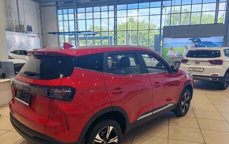 Chery Tiggo 4 I рестайлинг, 2025 год, 2 429 000 рублей, 8 фотография