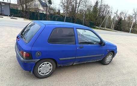 Renault Clio III, 1996 год, 130 000 рублей, 3 фотография