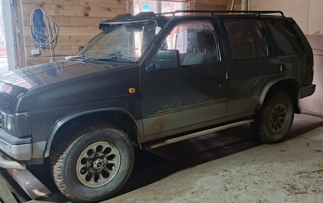 Nissan Terrano II рестайлинг, 1993 год, 480 000 рублей, 8 фотография