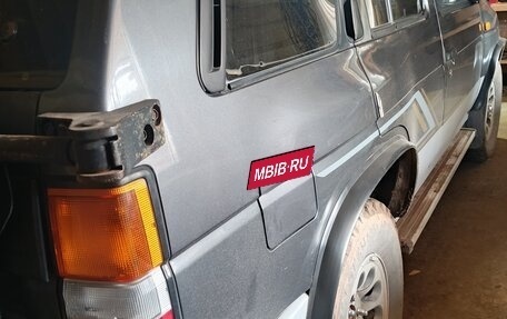 Nissan Terrano II рестайлинг, 1993 год, 480 000 рублей, 5 фотография