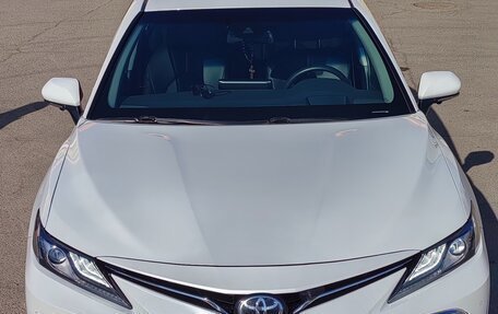 Toyota Camry, 2021 год, 3 400 000 рублей, 1 фотография