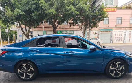 Hyundai Elantra, 2021 год, 1 200 000 рублей, 5 фотография