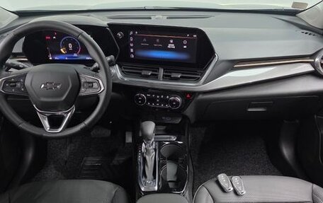 Chevrolet Trax, 2024 год, 1 780 005 рублей, 6 фотография