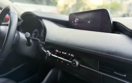 Mazda 3, 2021 год, 1 580 000 рублей, 18 фотография