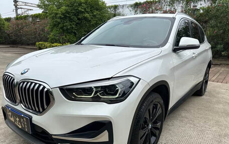 BMW X1, 2021 год, 1 720 000 рублей, 4 фотография