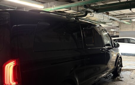 Mercedes-Benz V-Класс, 2019 год, 4 300 000 рублей, 3 фотография