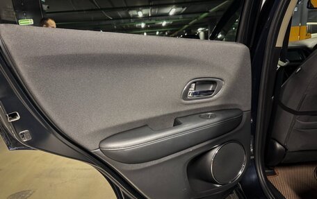 Honda Vezel, 2018 год, 1 650 000 рублей, 7 фотография