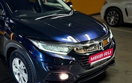 Honda Vezel, 2018 год, 1 650 000 рублей, 3 фотография