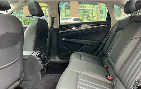 Volkswagen Passat B8 рестайлинг, 2022 год, 1 630 000 рублей, 9 фотография