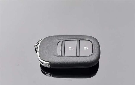 Honda Vezel, 2024 год, 1 720 000 рублей, 21 фотография
