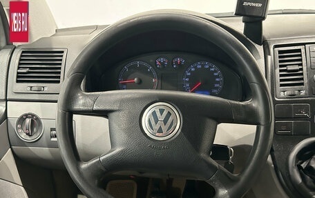 Volkswagen Multivan T5, 2004 год, 1 149 000 рублей, 19 фотография