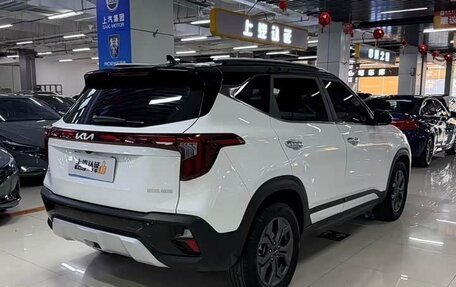 KIA Seltos I, 2023 год, 1 890 000 рублей, 3 фотография