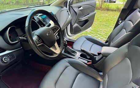 Chevrolet Monza, 2020 год, 798 000 рублей, 10 фотография
