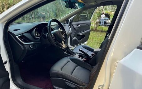 Chevrolet Monza, 2020 год, 798 000 рублей, 16 фотография