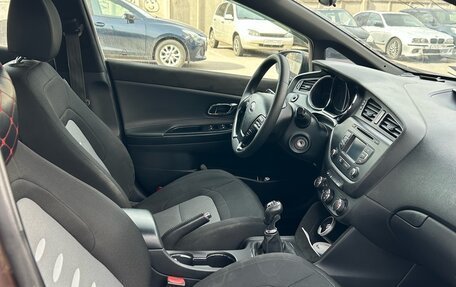 KIA cee'd III, 2012 год, 999 999 рублей, 13 фотография
