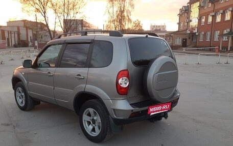 Chevrolet Niva I рестайлинг, 2019 год, 800 000 рублей, 2 фотография